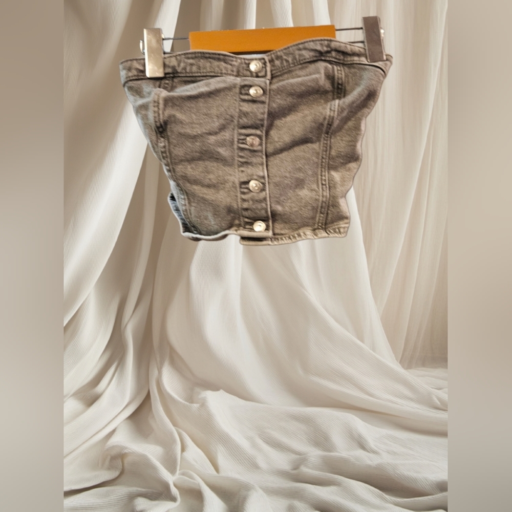 Divided Women's Medium Denim Crop Top